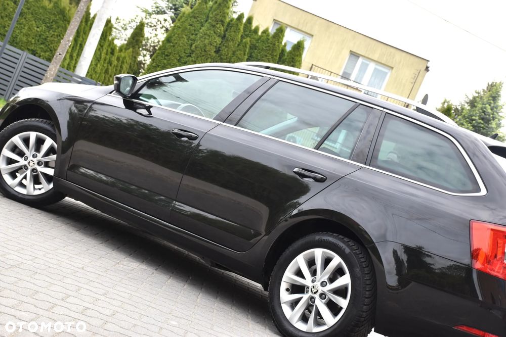 Skoda Octavia 1.6 TDI Sport Edition - 39