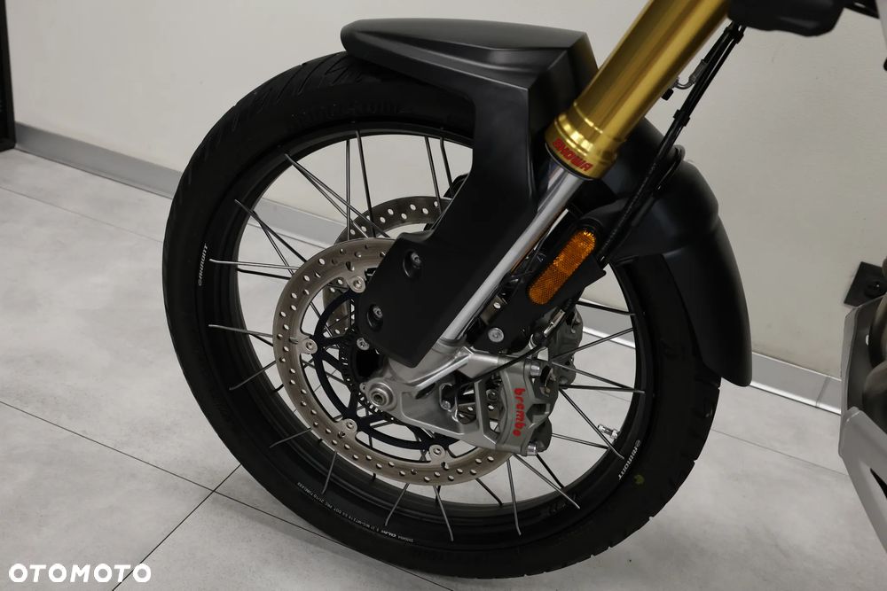 Triumph Tiger - 35