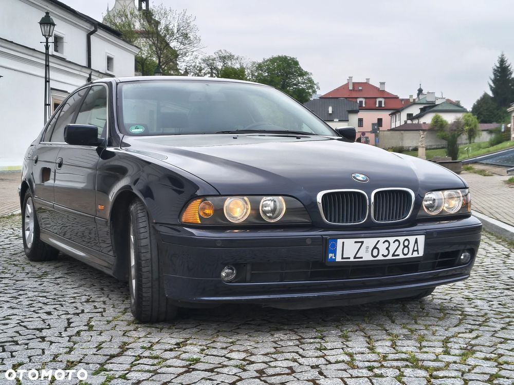 BMW Seria 5 520i Touring Edition Exclusive - 6