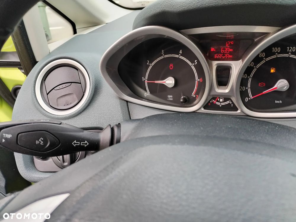 Ford Fiesta - 29