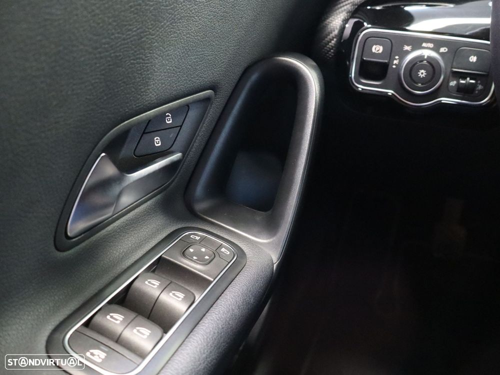 Mercedes-Benz A 160 d Business Solutions - 12