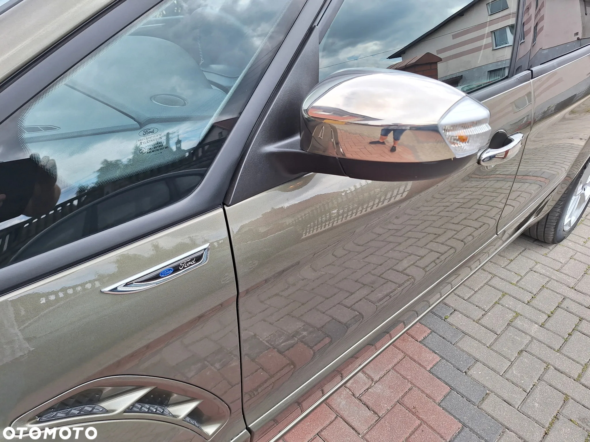Ford S-Max 2.0 TDCi DPF Titanium - 4