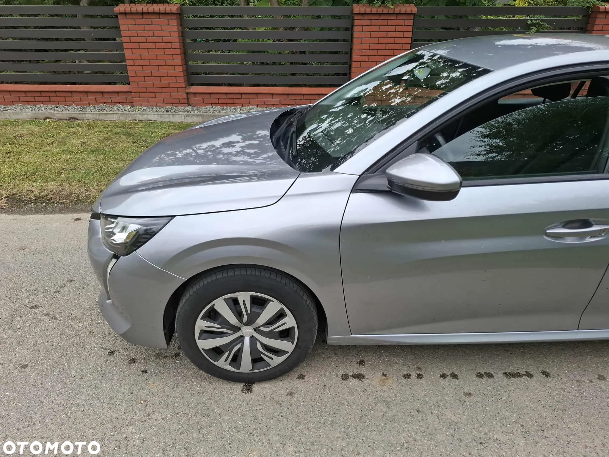 Peugeot 208 PureTech 75 Allure - 4