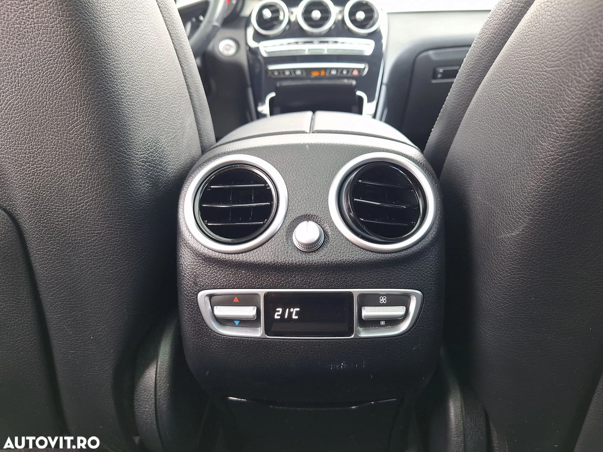 Mercedes-Benz GLC 220 d 4MATIC - 34