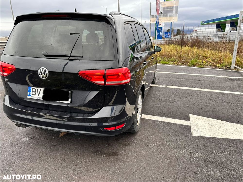 Volkswagen Touran 2.0 TDI SCR DSG Comfortline - 6