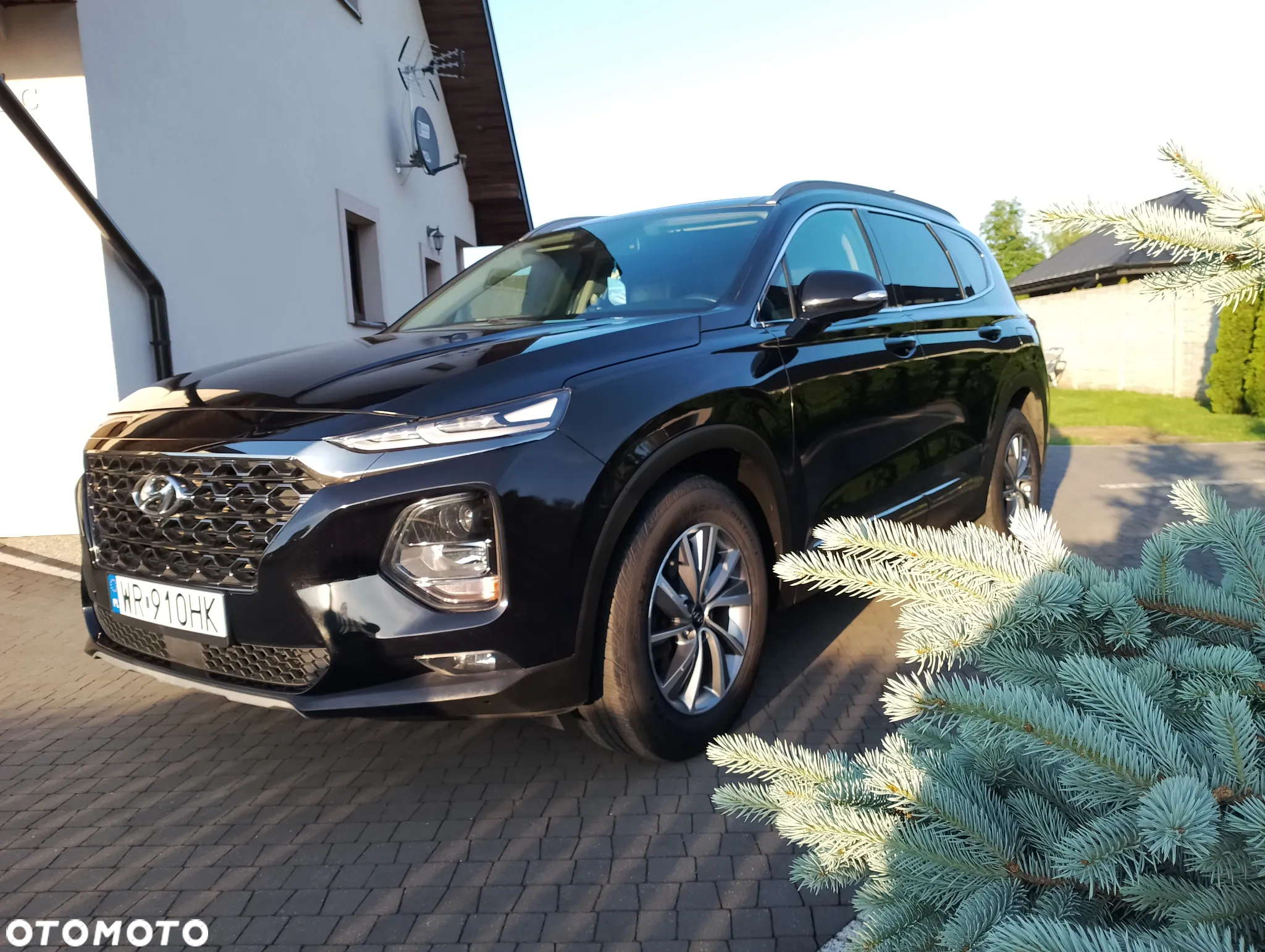 Hyundai Santa Fe - 2