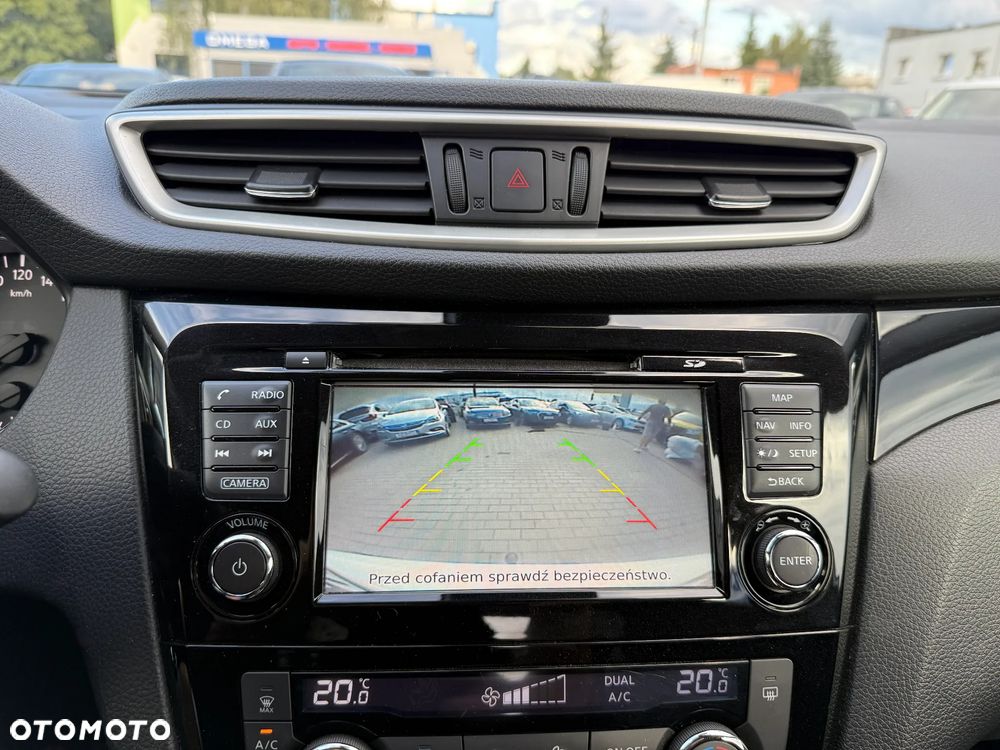 Nissan Qashqai 1.2 DIG-T Acenta EU6 - 17