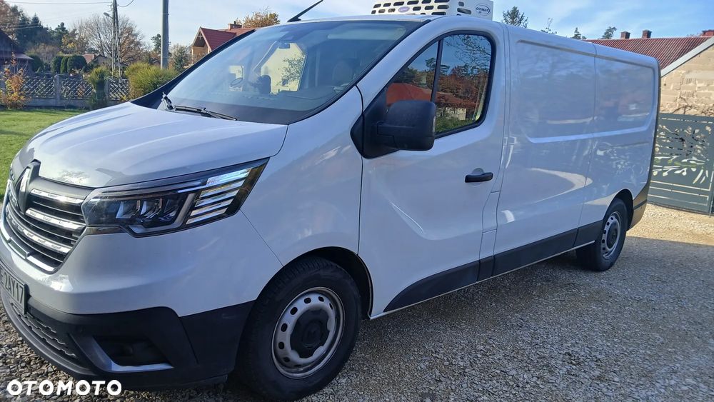 Renault TRAFIC - 2