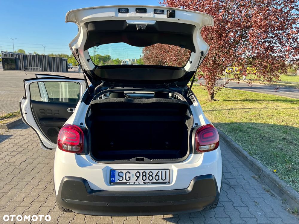Citroën C3 1.2 PureTech Shine S&S - 10