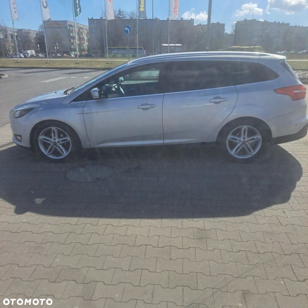 Ford Focus 1.0 EcoBoost Titanium - 7