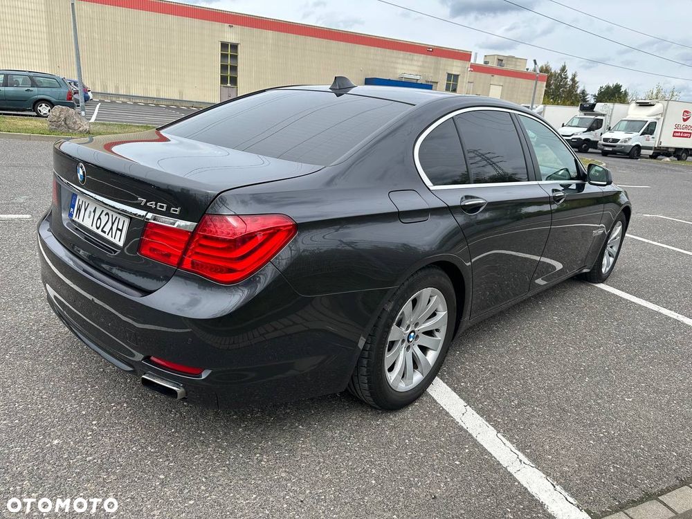 BMW Seria 7 740d xDrive - 40