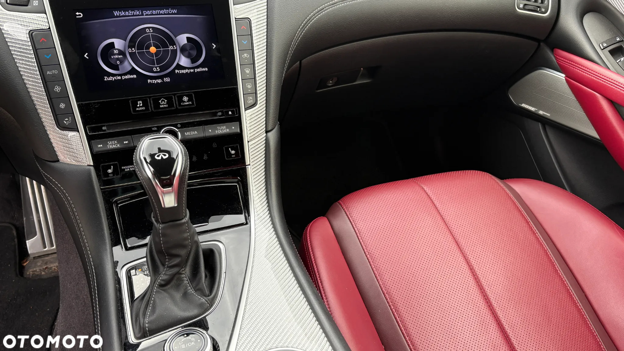 Infiniti Q60 2.0t Sport - 17
