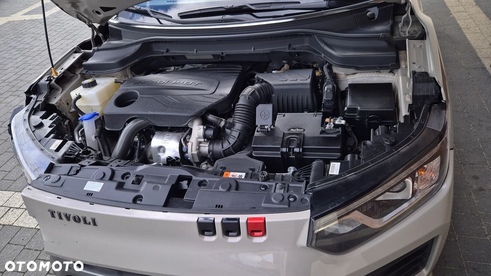 SsangYong/KGM Tivoli - 6