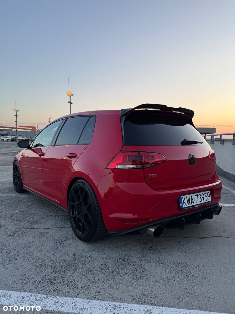 Volkswagen Golf GTI BlueMotion Technology DSG - 5