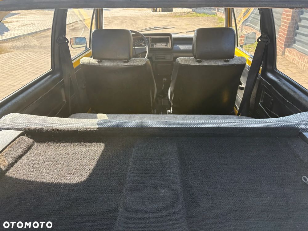 Volkswagen Golf 1.6 D - 8