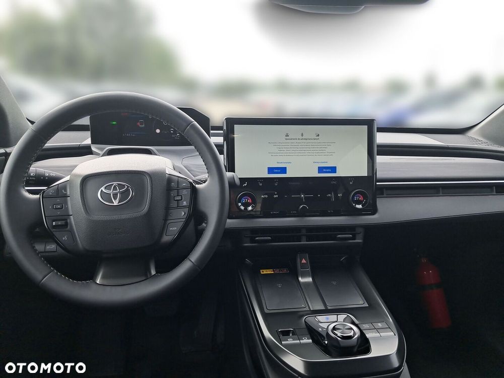 Toyota C-HR+ - 6