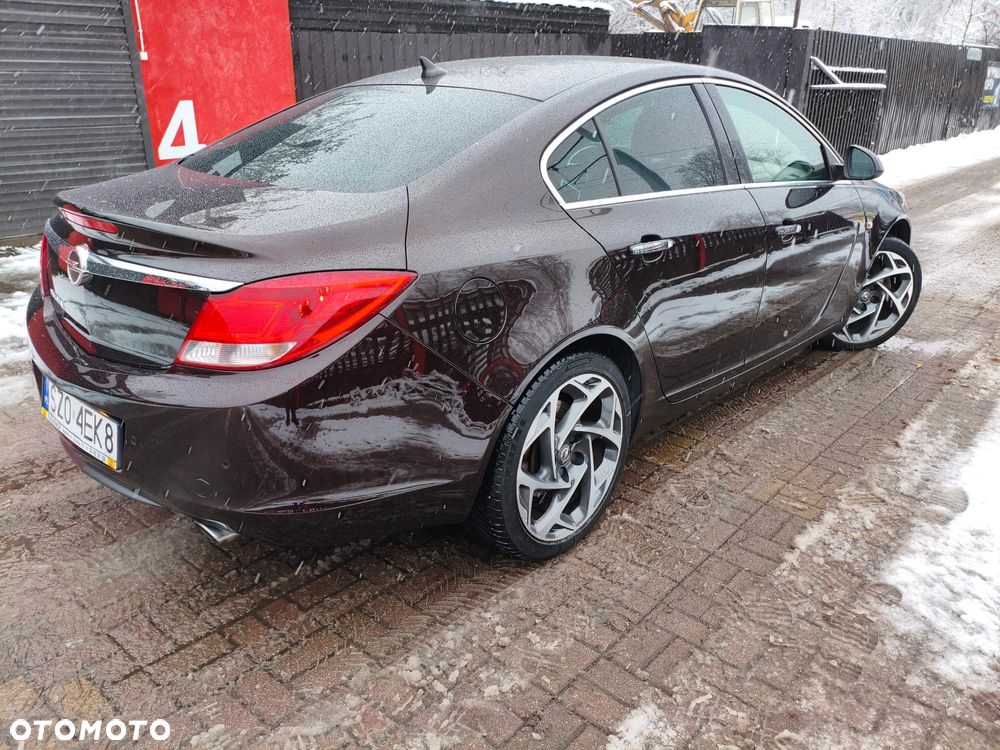 Opel Insignia 2.0 T Cosmo 4x4 - 3