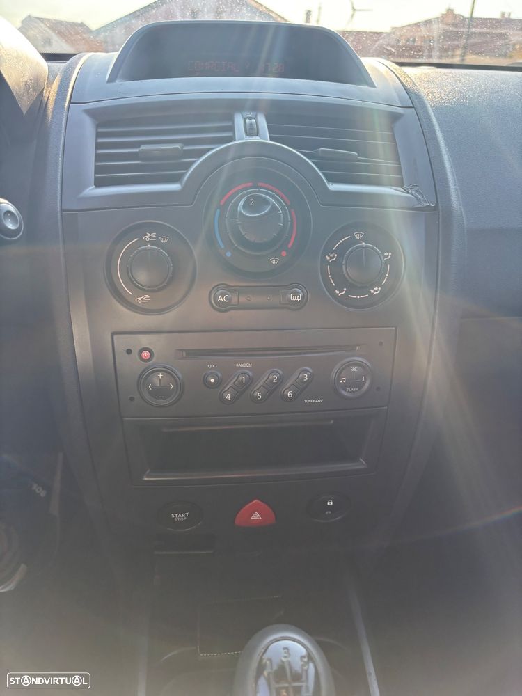 Renault Mégane Break 1.5 dCi C Authentique - 8