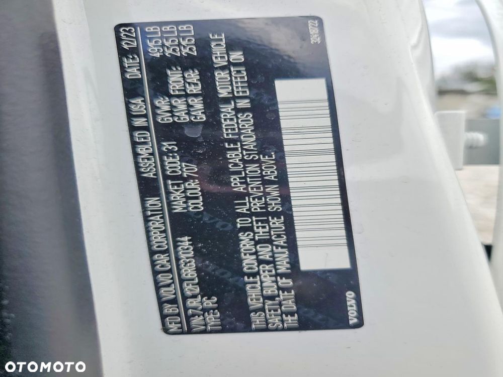 Volvo S60 B5 B AWD R-Design - 13