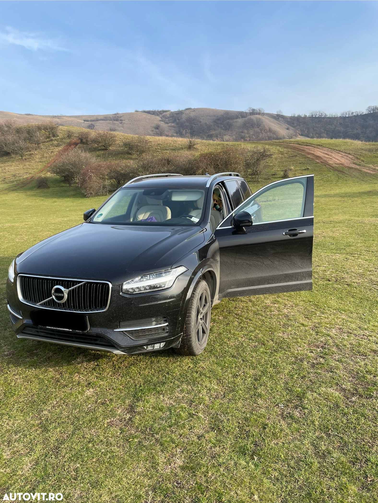 Volvo XC 90 D5 AWD Geartronic Momentum - 5