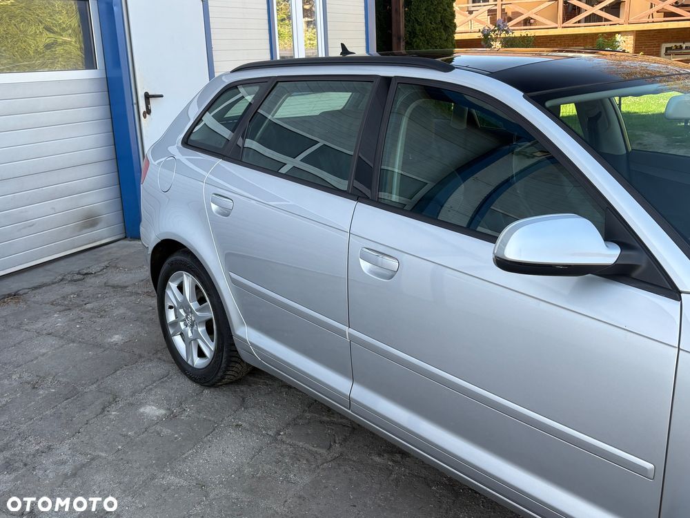 Audi A3 Sportback - 18
