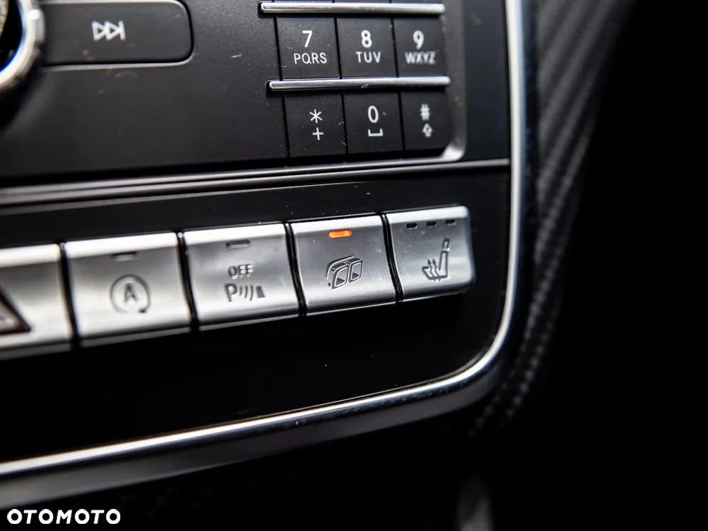 Mercedes-Benz Klasa A AMG 45 4Matic AMG Speedshift 7G-DCT - 27