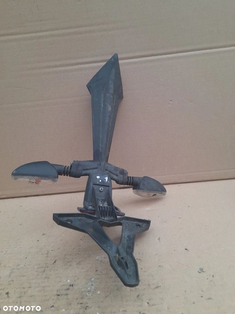 Mocowanie tablicy Triumph Street Speed Triple Daytona 675 - 4