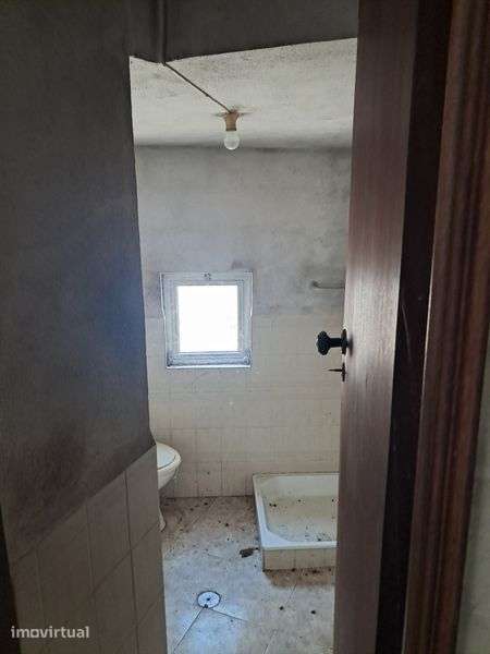 Venda casa T1  com loga - Grande imagem: 4/12