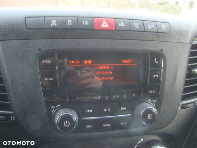 Iveco DAILY 35 C 15 3.5T 4.60M 3.5T NA HAKU CLIMATRONIC - 24