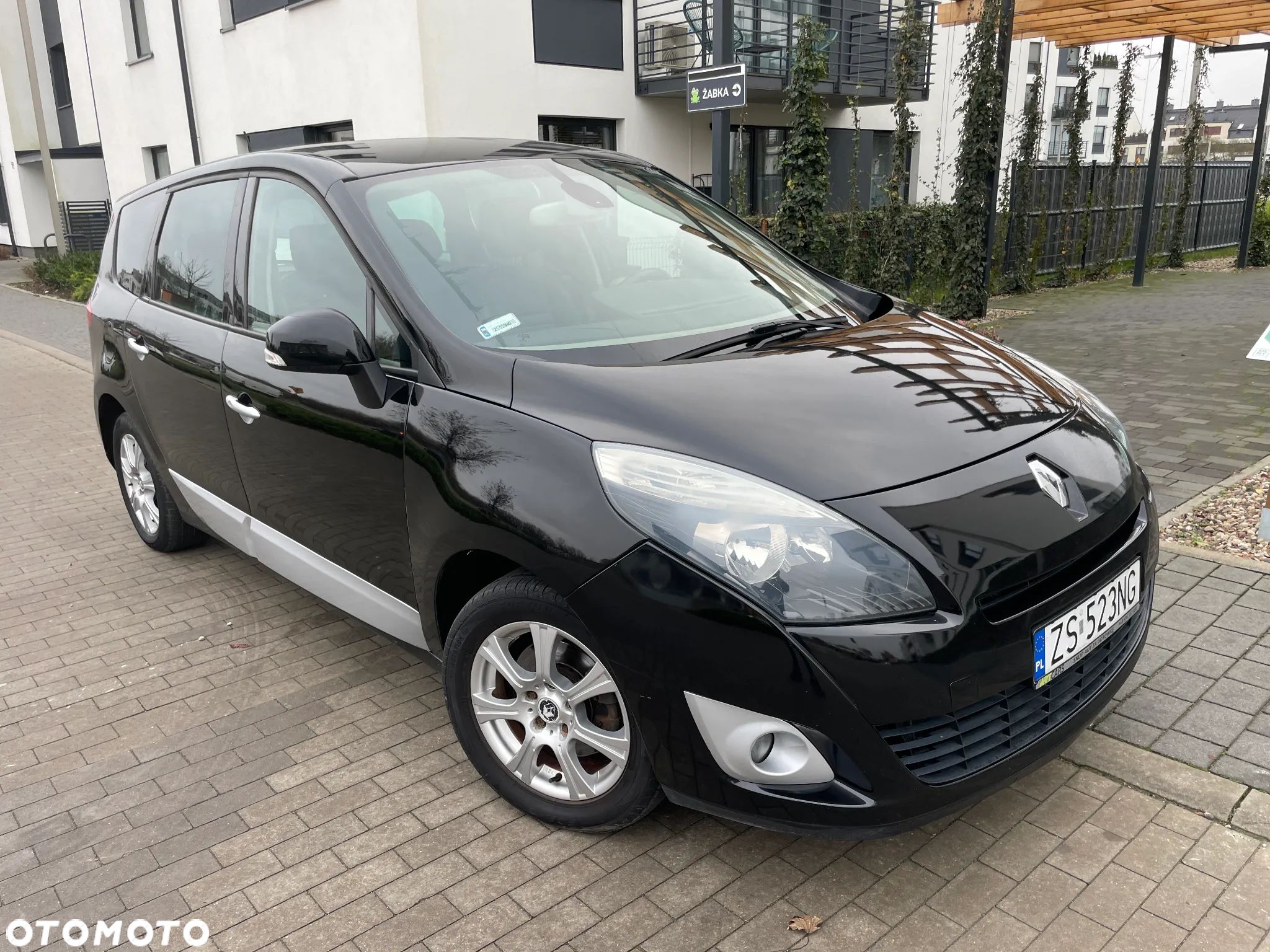 Renault Grand Scenic Gr 1.9 dCi Bose Edition - 1
