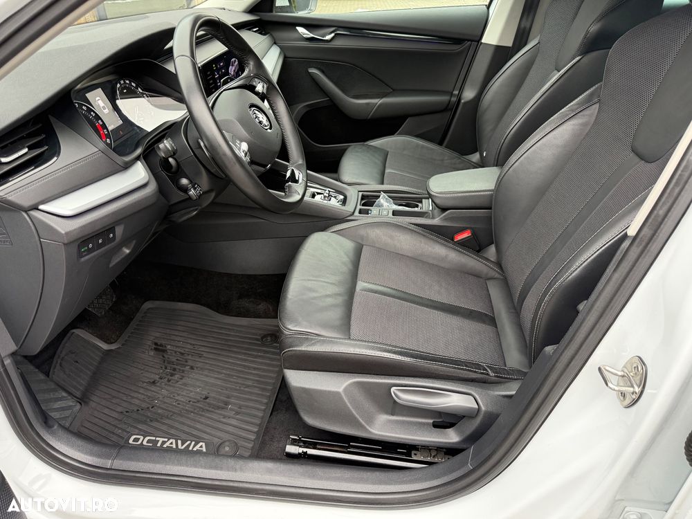 Skoda Octavia 2.0 TDI DSG Ambition - 14