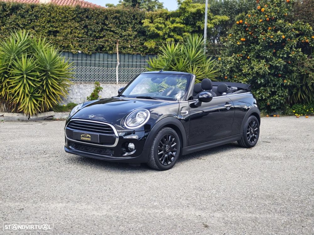 MINI Cabrio Cooper Auto - 11