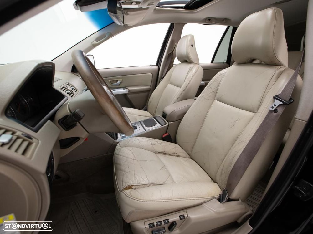 Volvo XC 90 - 8