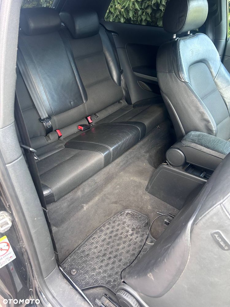 Audi A3 3-drzwiowe 2.0 TDI DPF Quattro Ambition - 14
