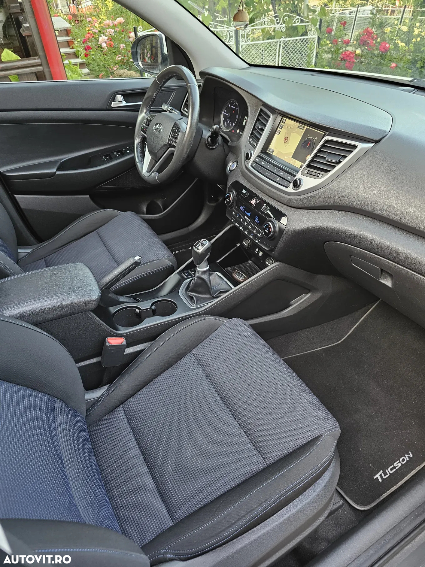 Hyundai Tucson 2.0 CRDI 2WD Trend - 9