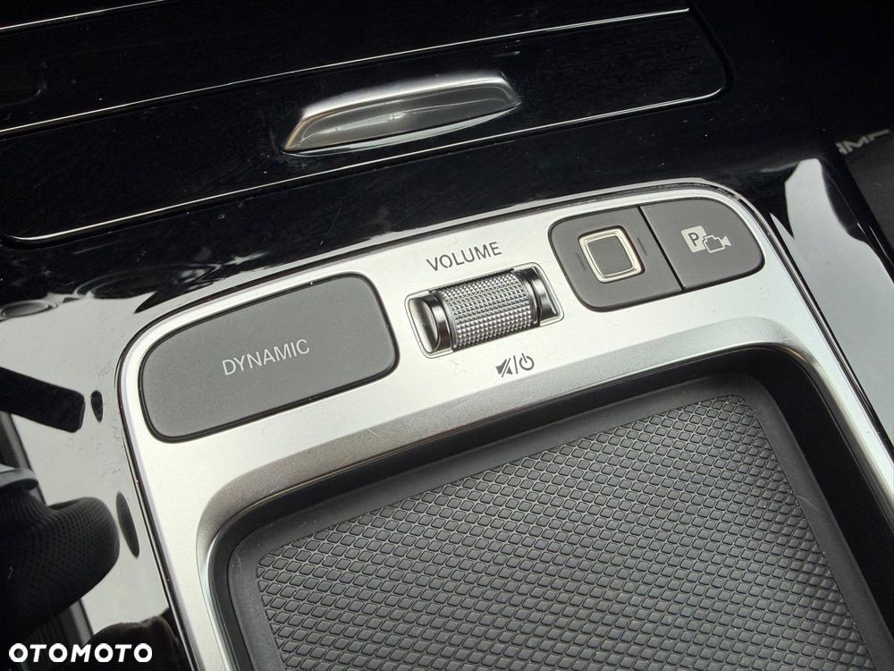 Mercedes-Benz CLA 200 mHEV AMG Line 7G-DCT - 26