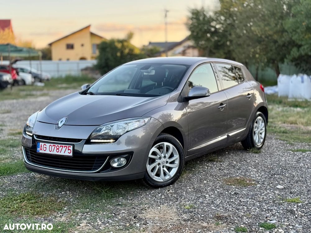 Renault Megane ENERGY dCi 110 Start & Stop Bose Edition - 2