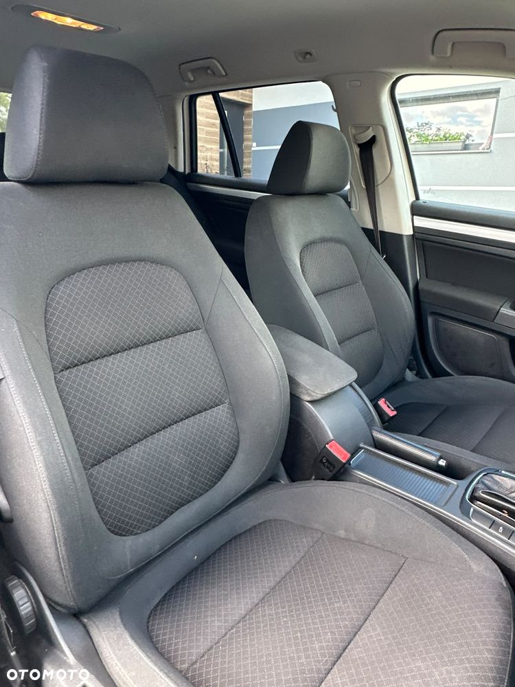 Skoda Superb 2.0 TDI 4x4 Business DSG - 37