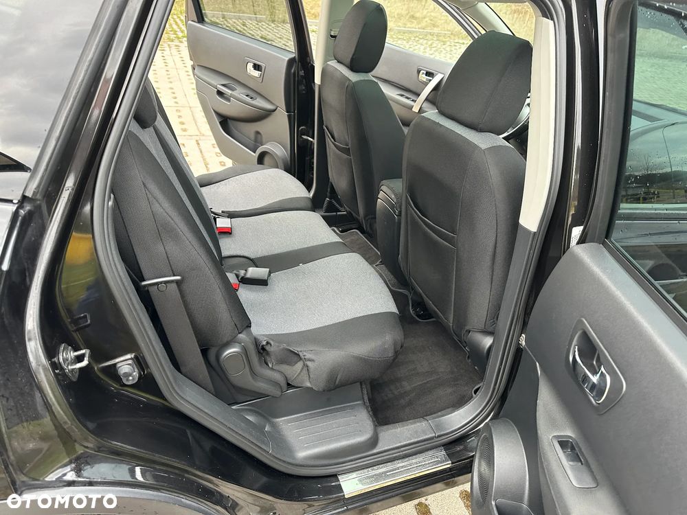 Nissan Qashqai+2 2.0 acenta - 21