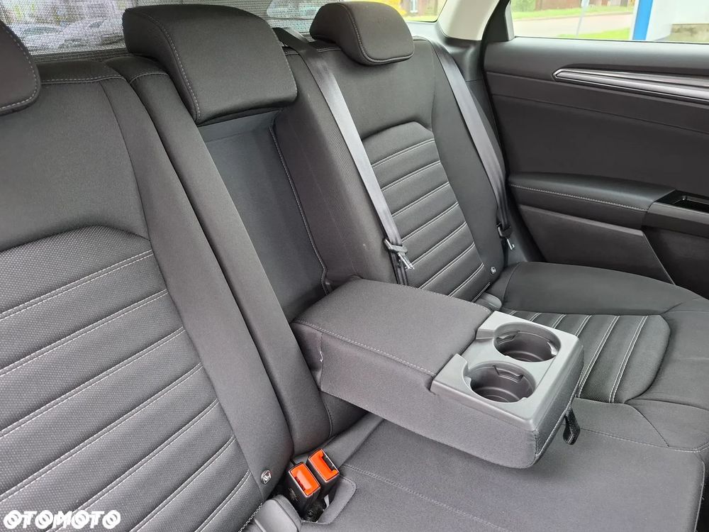 Ford Mondeo 2.0 EcoBlue Titanium - 9