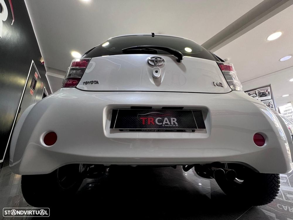 Toyota Iq 2009 photo 3