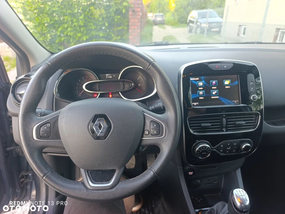 Renault Clio 1.2 16V Limited Plus - 26