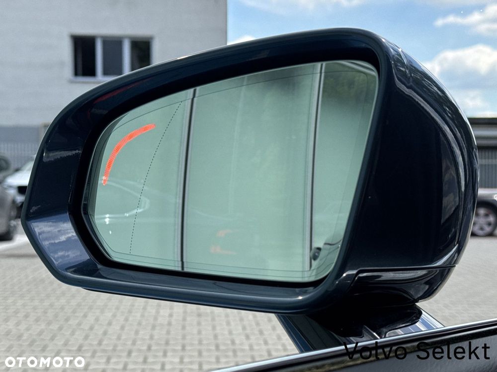 Volvo S90 - 32
