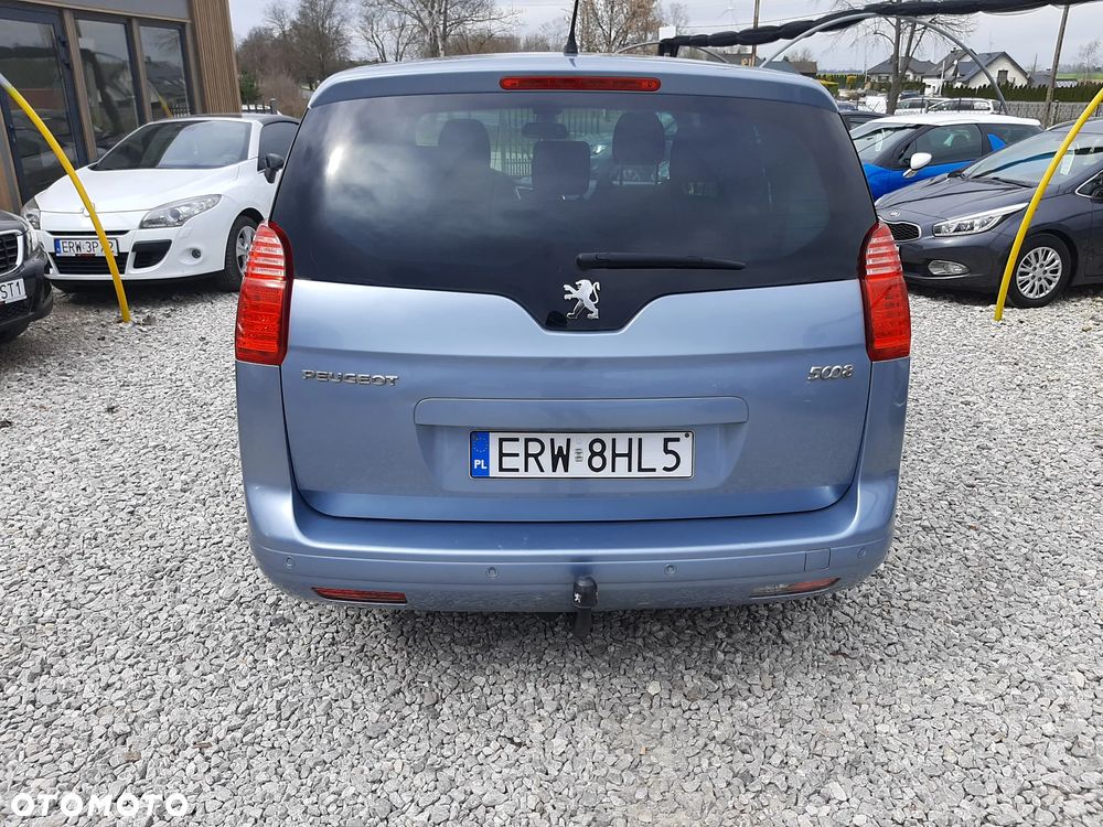 Peugeot 5008 1.6 Access 7os - 5