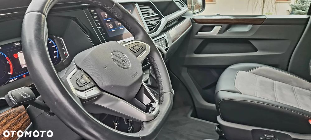 Volkswagen Multivan - 26