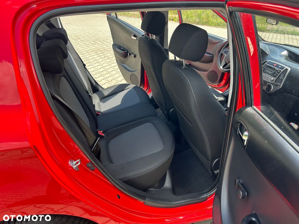 Hyundai i20 1.25 Comfort - 20