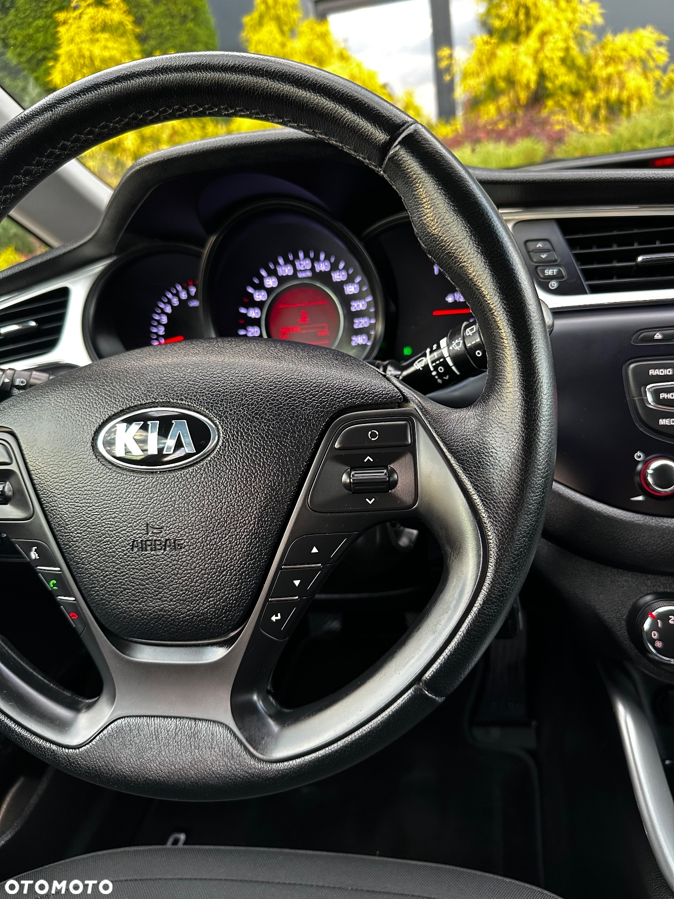 Kia Ceed 1.6 GDI Platinum Edition - 34