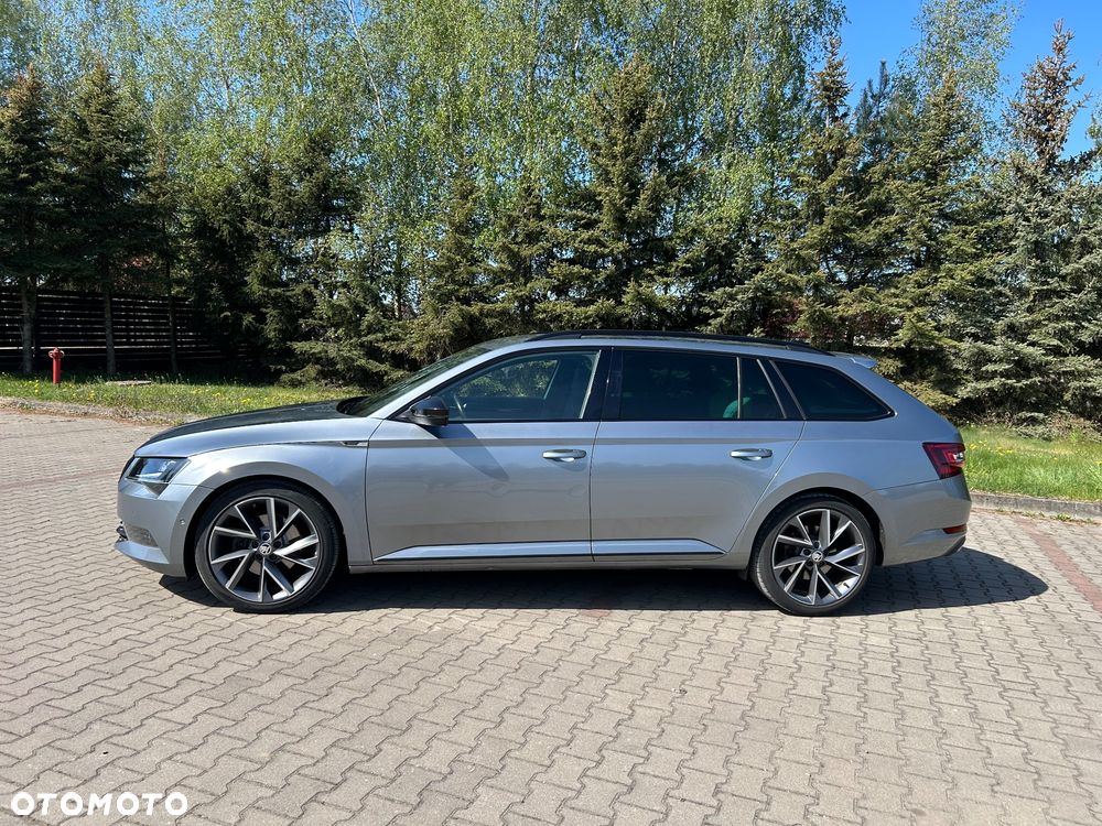 Skoda Superb 2.0 TDI DSG Sportline - 6
