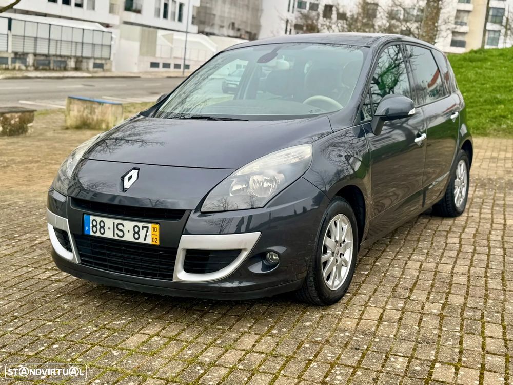 Renault Scénic 1.5 dCi Luxe - 1