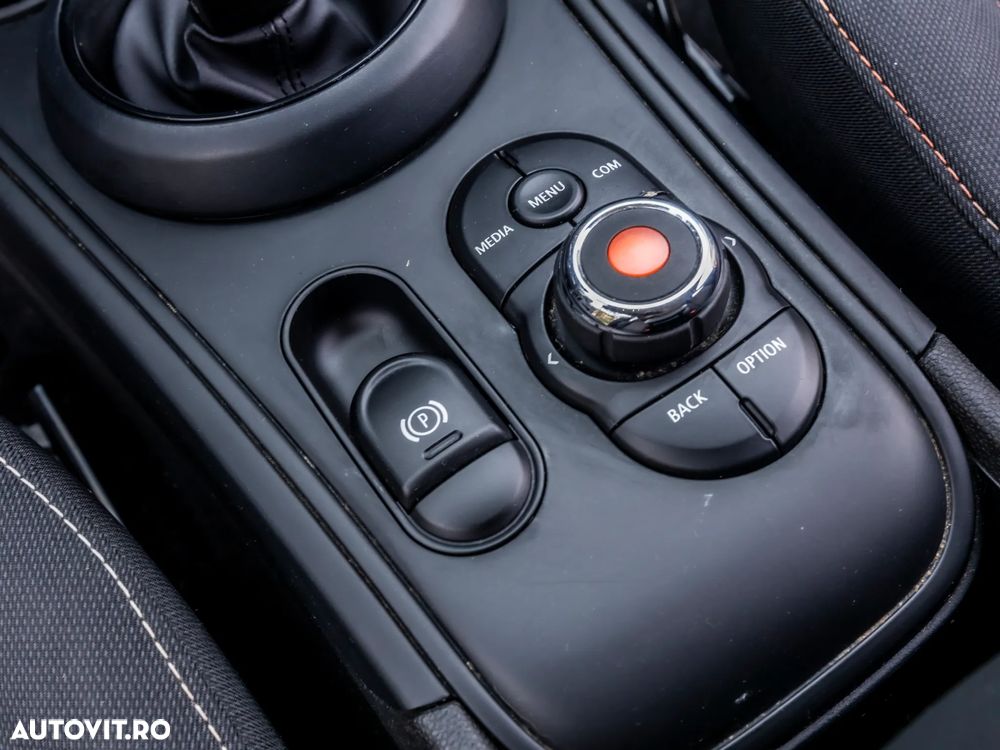 Mini Countryman Cooper ALL4 AT - 19